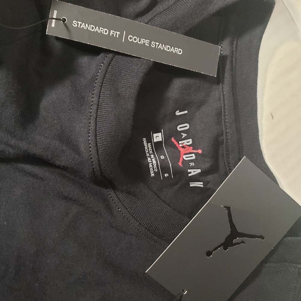 NWT Men's Jordan T-shirt - Picture 3 of 3